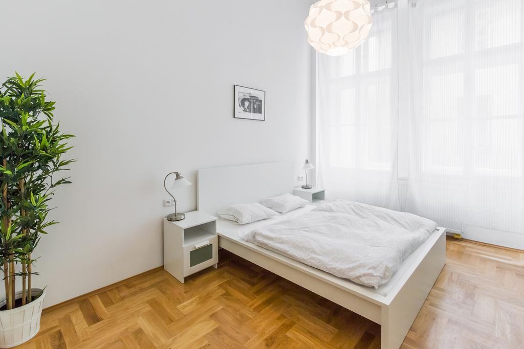 Apartment Jindrisska Prag Eksteriør billede